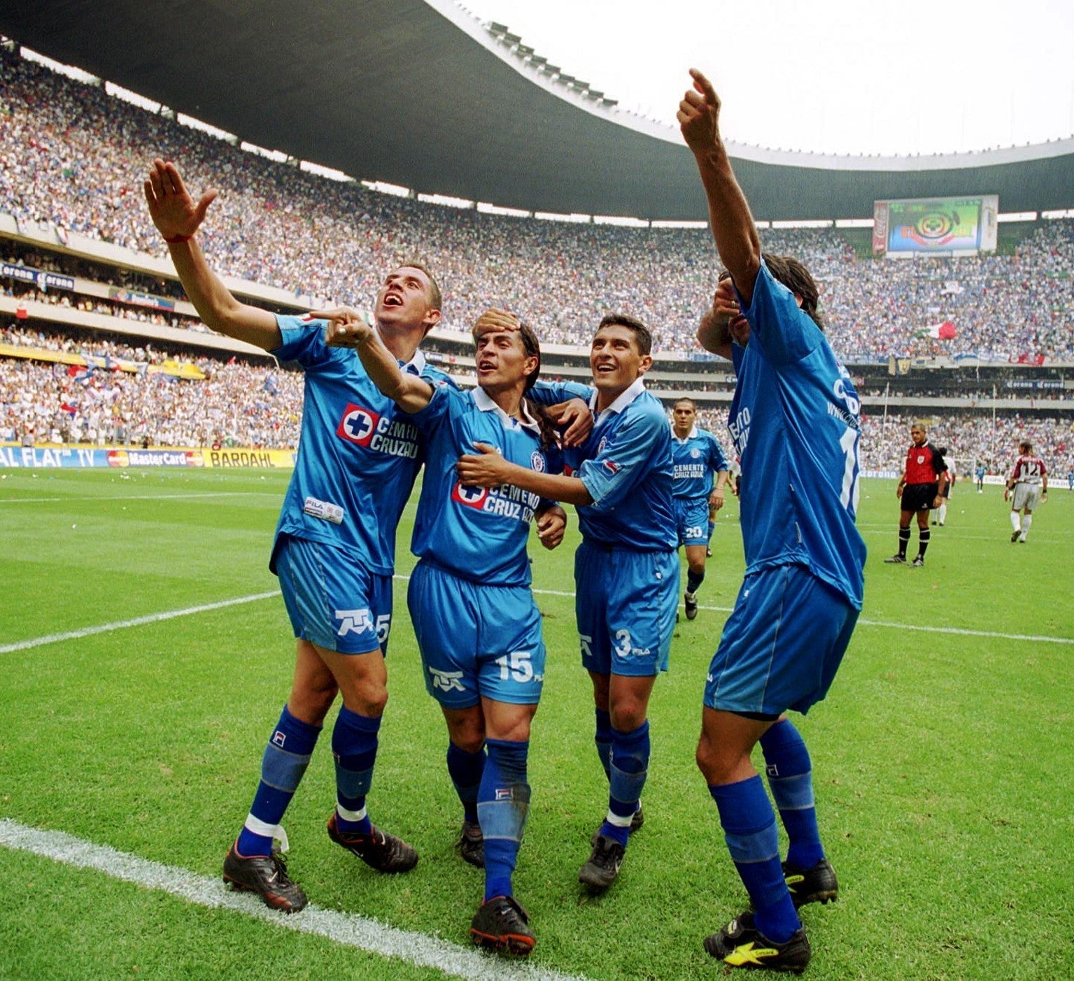 Cruz Azul 2000/01 Local