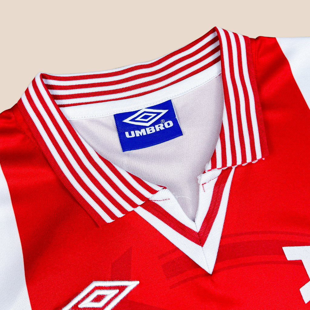 Ajax 1995/96 Local