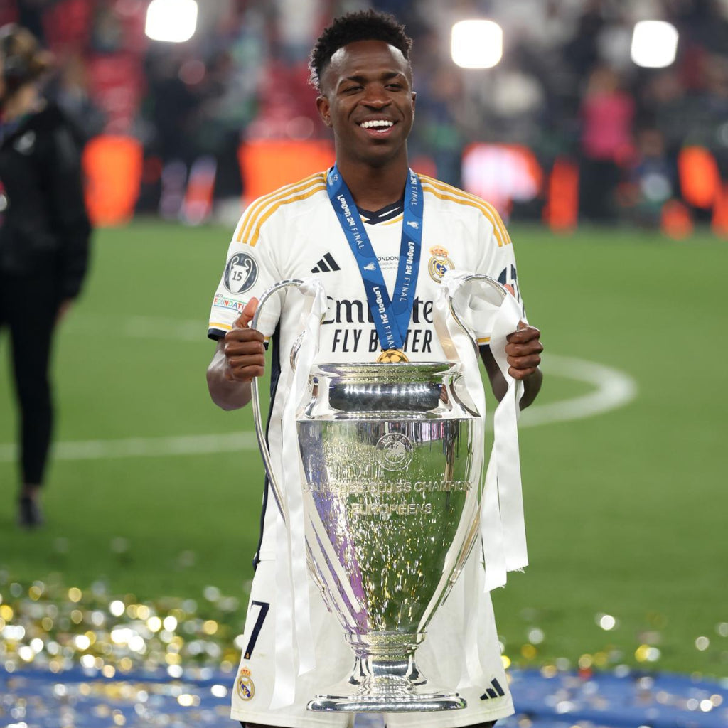 Real Madrid 2023/24 Local