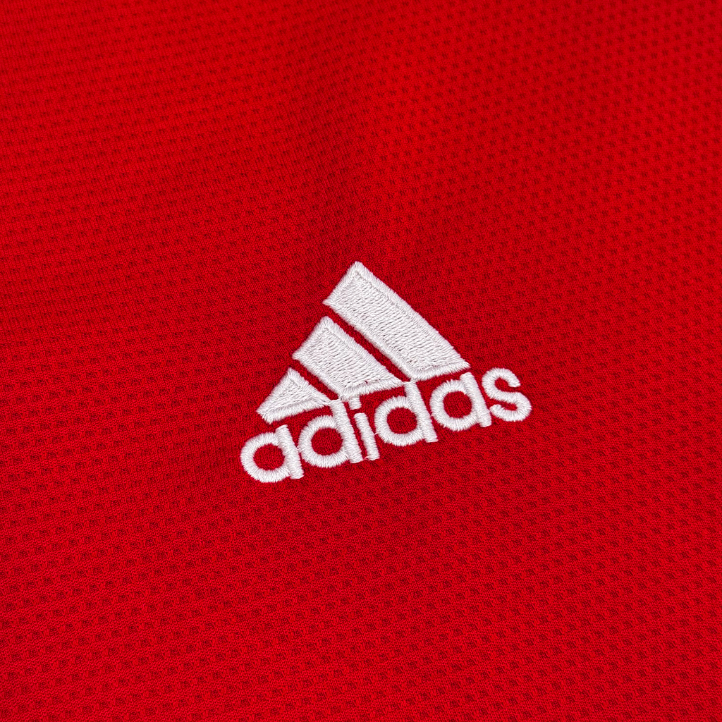 Manchester United 2021/22 Local