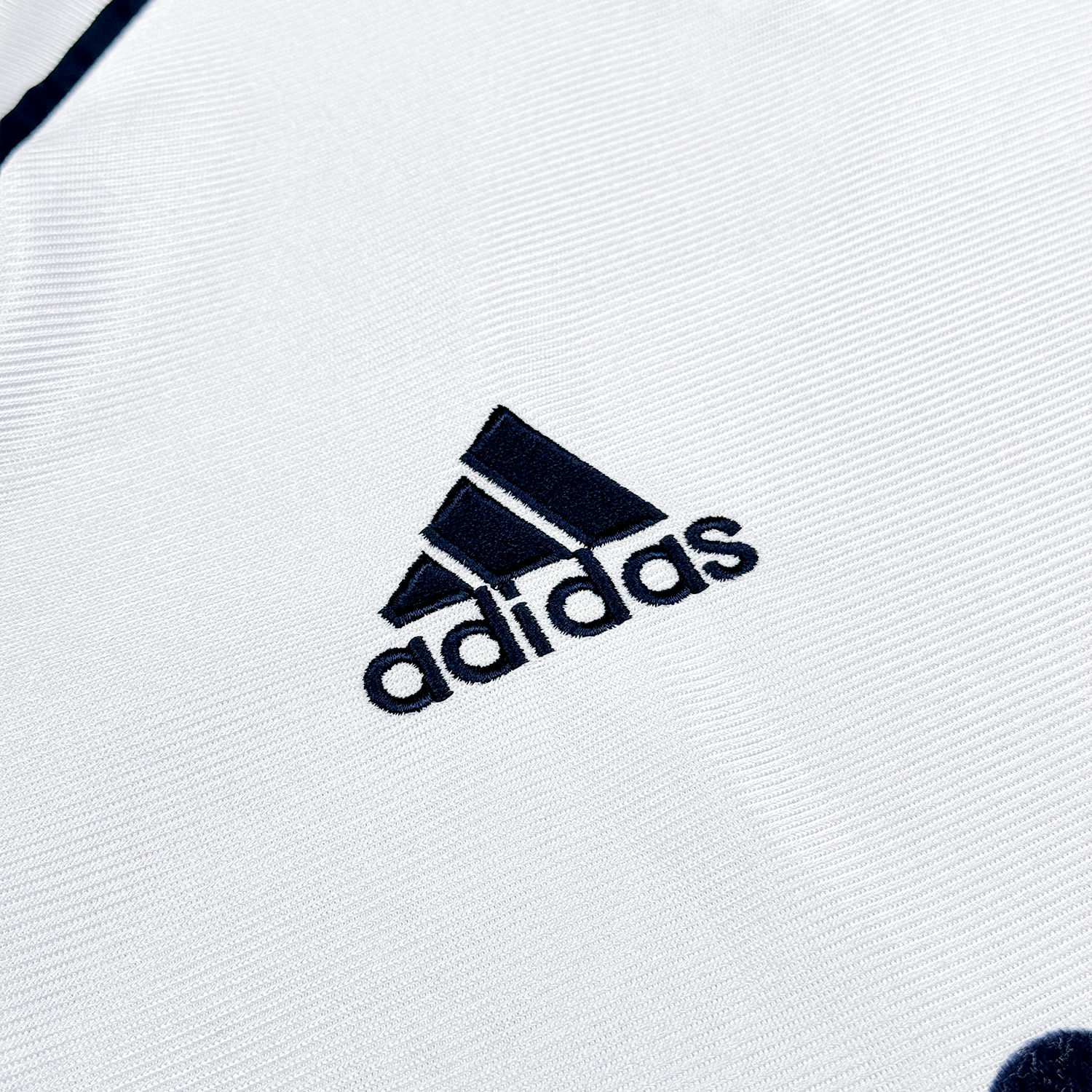 Real Madrid 1999/00 Local