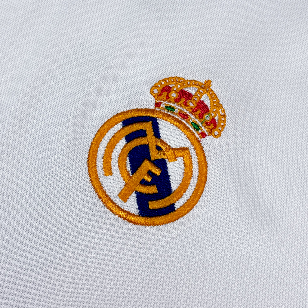 Real Madrid 2000/01 Local