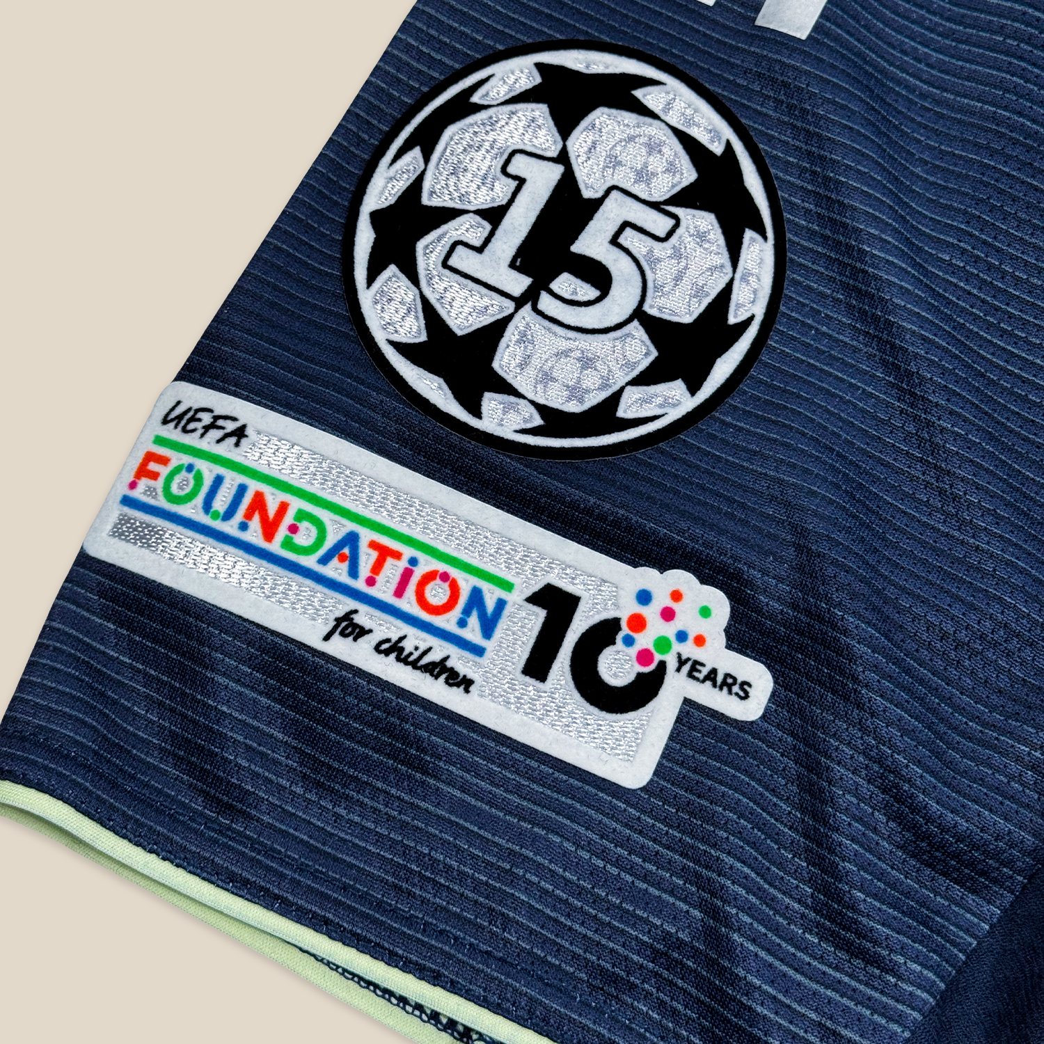 Real Madrid 2025/26 Visitante Versión Jugador