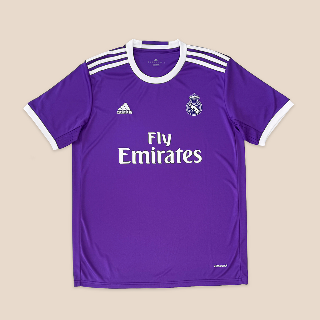 Real Madrid 2016/17 Visitante