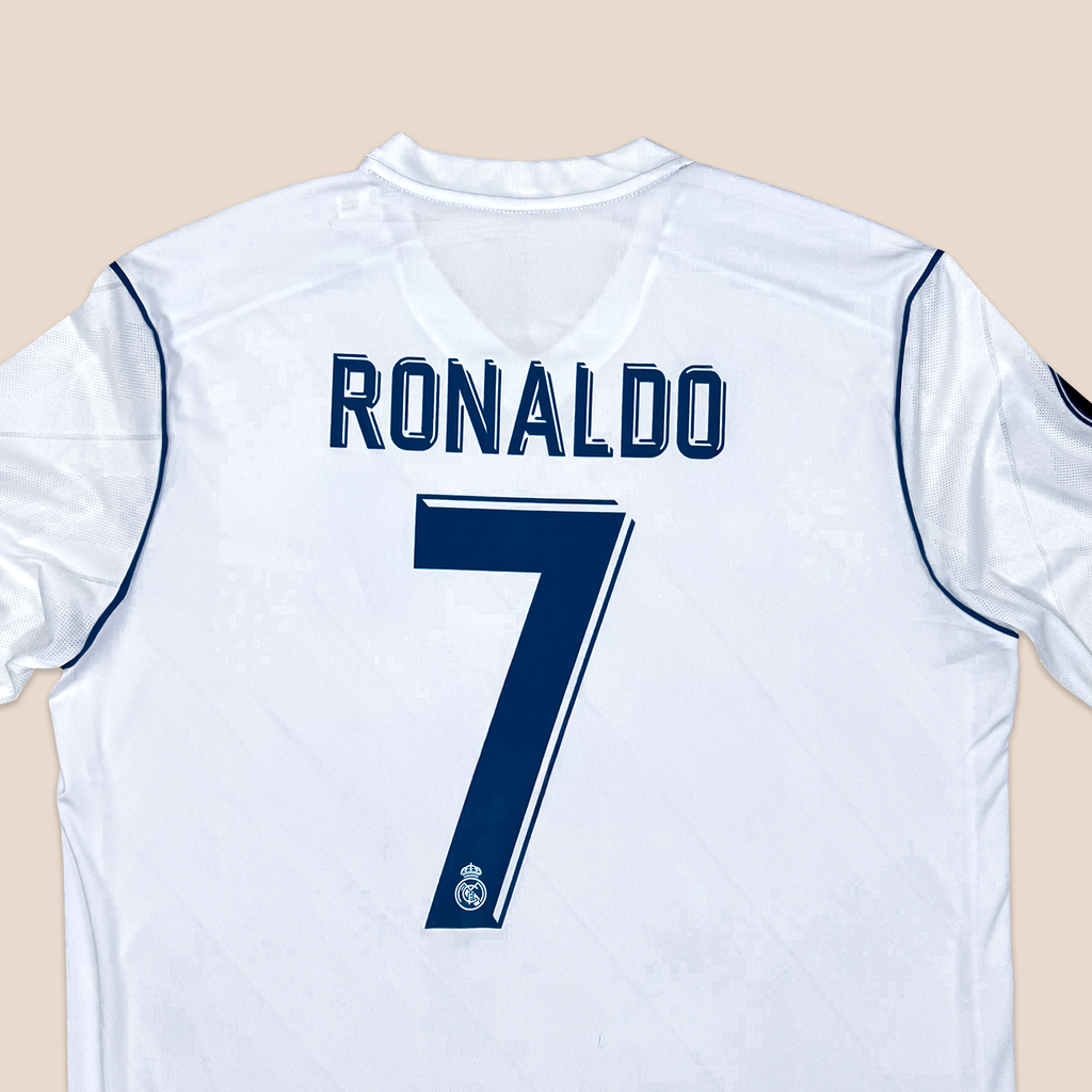 Real Madrid 2017/18 Local