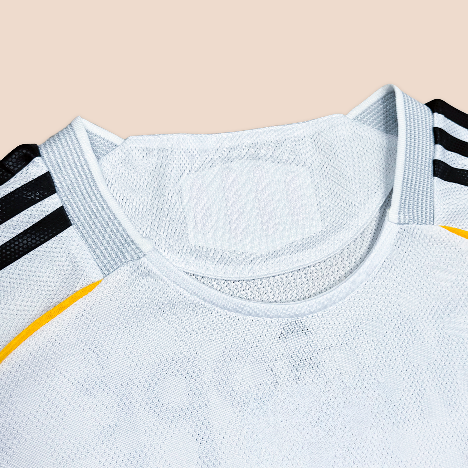 Real Madrid 2025/26 Local Versión Jugador