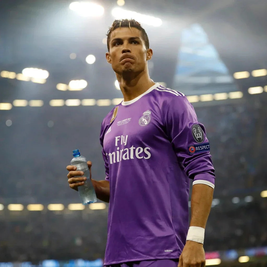 Real Madrid 2016/17 Visitante