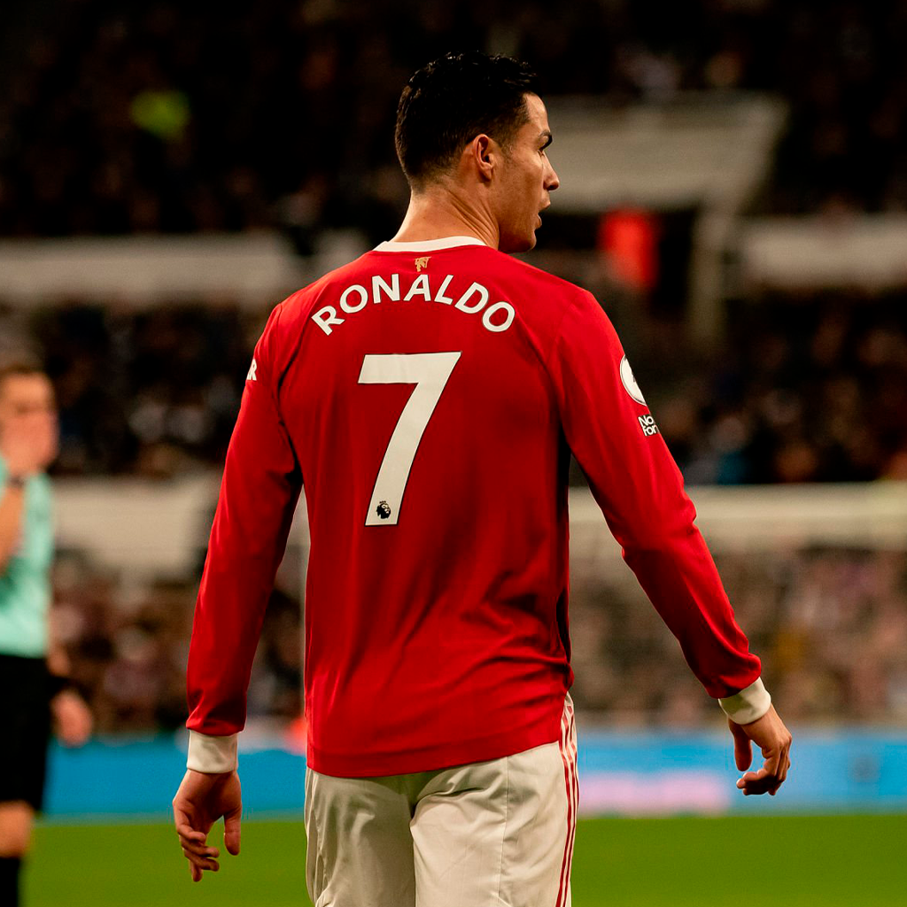 Manchester United 2021/22 Local