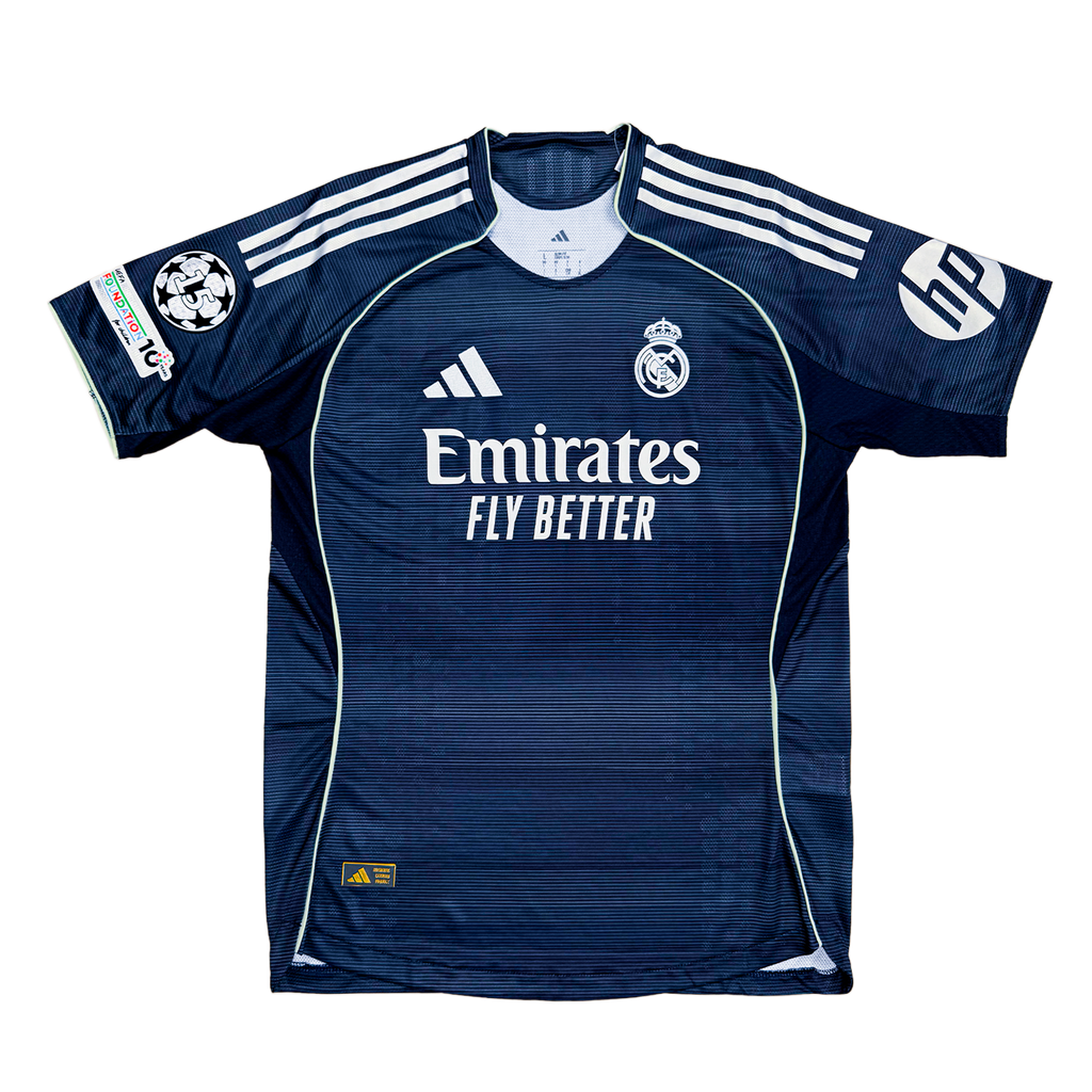 Real Madrid 2025/26 Visitante Versión Jugador