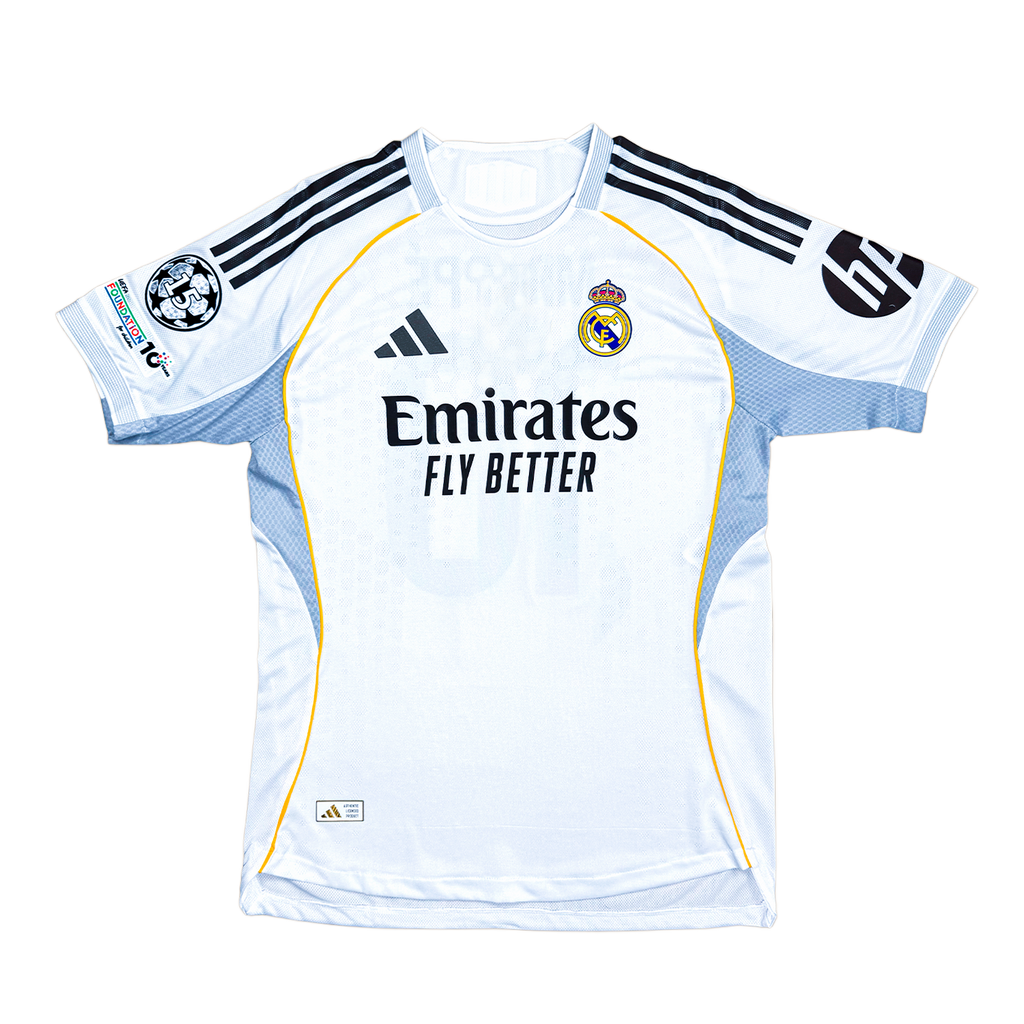 Real Madrid 2025/26 Local Versión Jugador