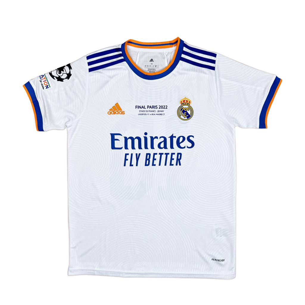 Real Madrid 2021/22 Local