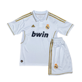 Real Madrid 2011/12 Local para Niños
