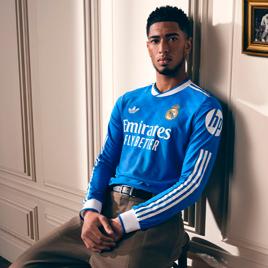 Real Madrid 2025/26 Tercera Versión Jugador